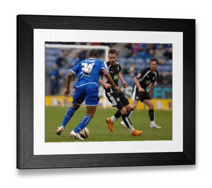 Framed Print : McIndoe in Action: Leicester City vs. Bristol City Framed Print : McIndoe in Action: Leicester City vs. Bristol City