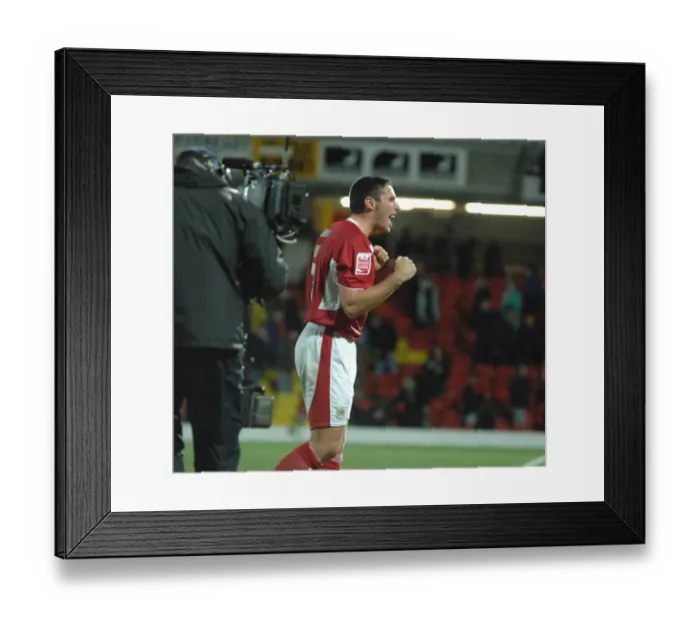 Framed Print : Bradley Orr Framed Print : Bradley Orr