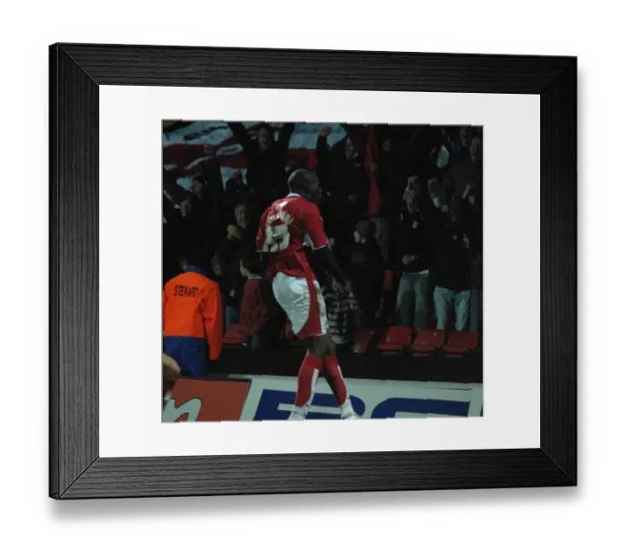 Framed Print : Enoch Showunmi in Action: Watford vs. Bristol City