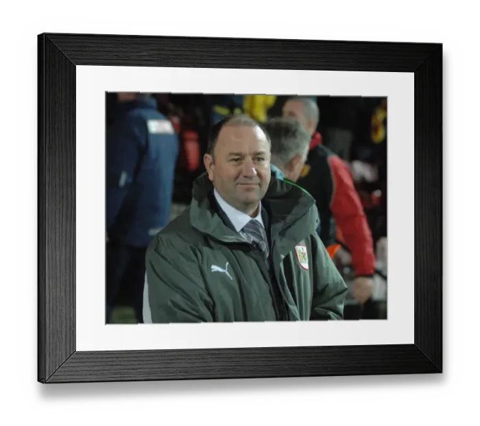 Framed Print : Gary Johnson Leading the Charge: Watford vs. Bristol City