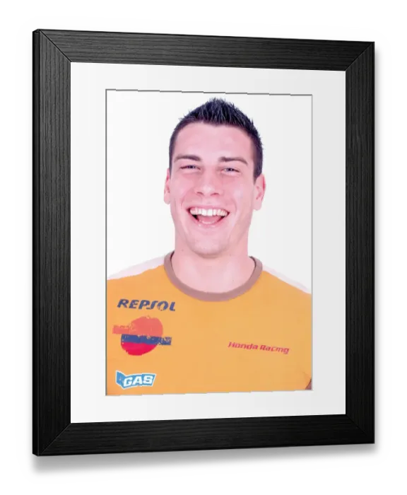 Framed Print : Bristol City FC: Defender Tamas Vasko's Portrait Framed Print : Bristol City FC: Defender Tamas Vasko's Portrait