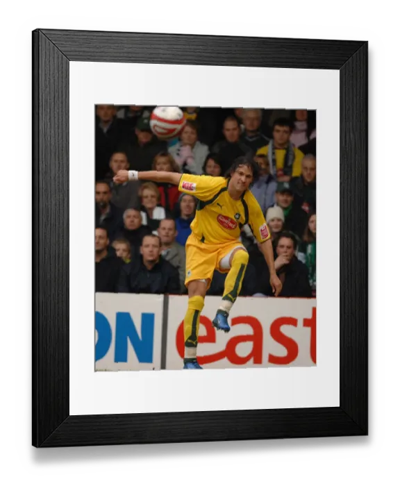 Framed Print : Bristol City vs. Plymouth Argyle: A Football Rivalry - Season 07-08 Framed Print : Bristol City vs. Plymouth Argyle: A Football Rivalry - Season 07-08