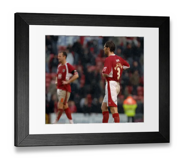 Framed Print : Bristol City vs Plymouth Argyle: A Football Rivalry - Season 07-08 Framed Print : Bristol City vs Plymouth Argyle: A Football Rivalry - Season 07-08