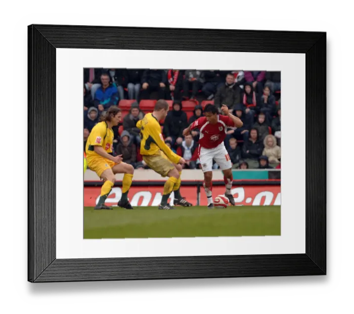 Framed Print : Bristol City vs. Plymouth Argyle: A Football Rivalry - Season 07-08