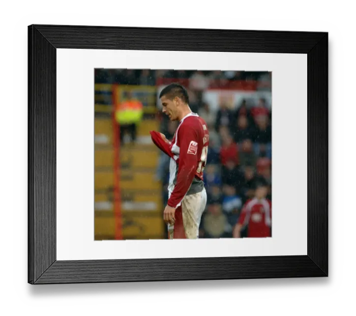 Framed Print : Bristol City vs. Plymouth Argyle: A Football Rivalry - Season 07-08 Framed Print : Bristol City vs. Plymouth Argyle: A Football Rivalry - Season 07-08