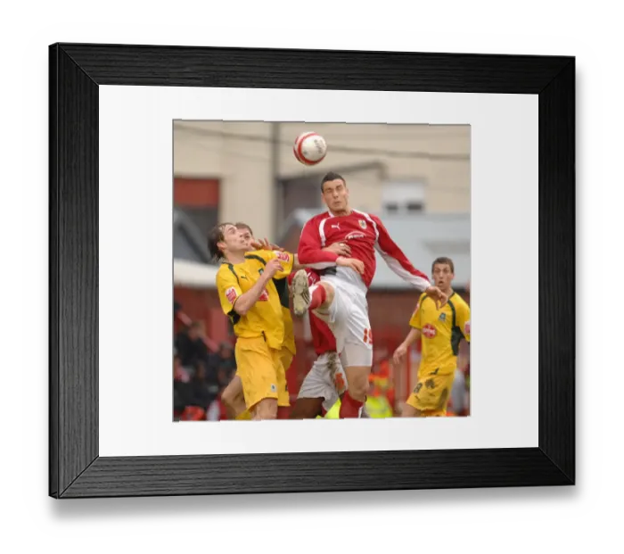Framed Print : Bristol City vs Plymouth Argyle: A Football Rivalry - Season 07-08 Framed Print : Bristol City vs Plymouth Argyle: A Football Rivalry - Season 07-08