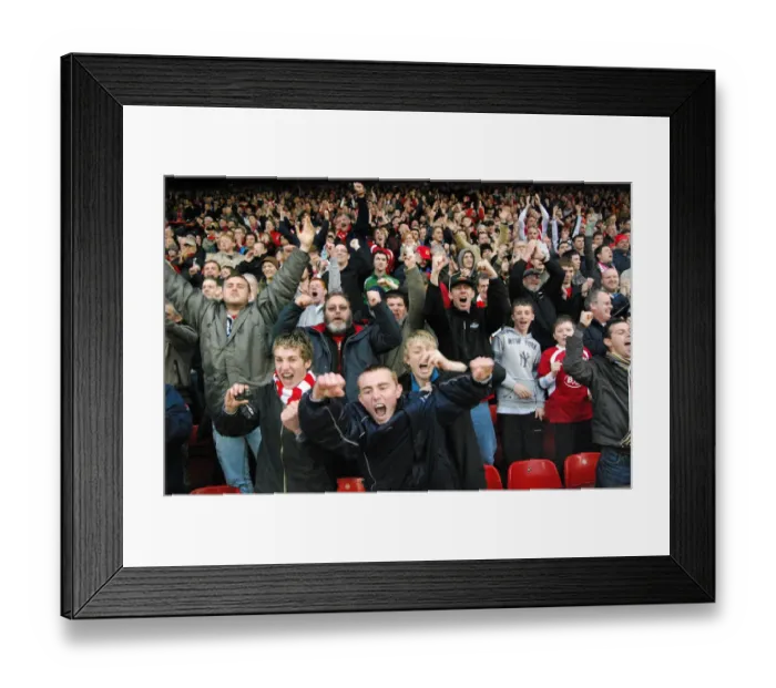 Framed Print : Bristol City vs. Plymouth Argyle: A Football Rivalry - Season 07-08 Framed Print : Bristol City vs. Plymouth Argyle: A Football Rivalry - Season 07-08