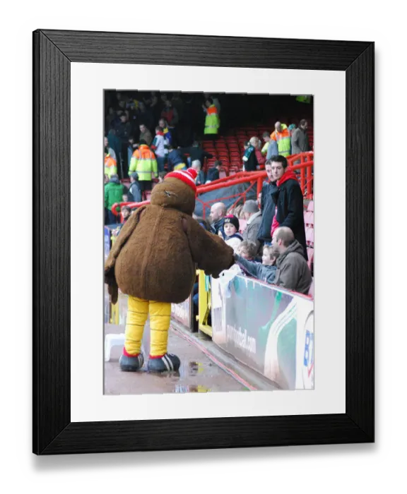 Framed Print : Bristol City vs. Plymouth Argyle: A Football Rivalry - Season 07-08 Framed Print : Bristol City vs. Plymouth Argyle: A Football Rivalry - Season 07-08