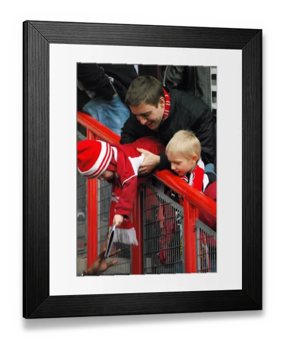 Framed Print : Bristol City vs Plymouth Argyle: A Football Rivalry - Season 07-08