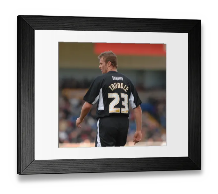 Framed Print : Clash of Rivals: Lee Trundle vs. Cardiff City vs. Bristol City Framed Print : Clash of Rivals: Lee Trundle vs. Cardiff City vs. Bristol City