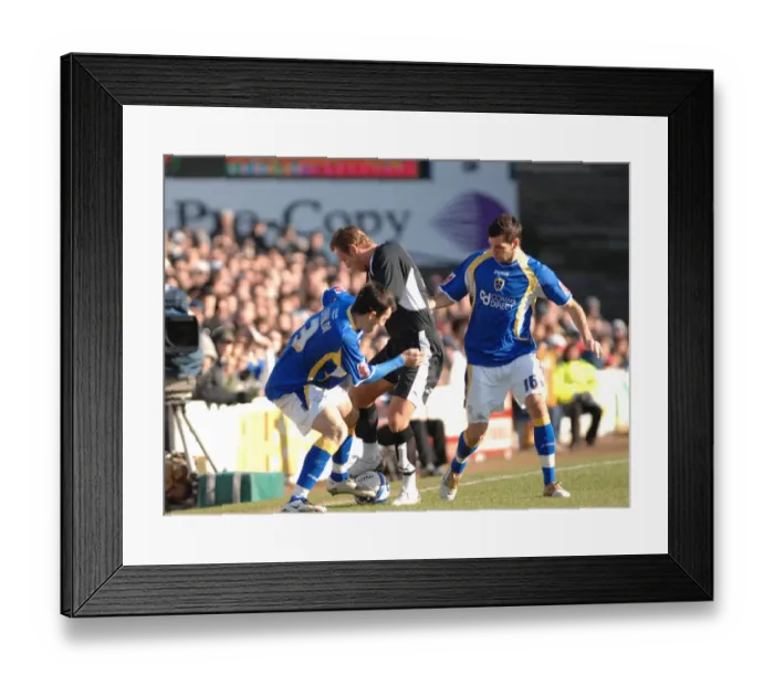 Framed Print : Intense Rivalry: Lee Trundle's Battle - Cardiff City vs. Bristol City: A Legendary Football Duel Framed Print : Intense Rivalry: Lee Trundle's Battle - Cardiff City vs. Bristol City: A Legendary Football Duel