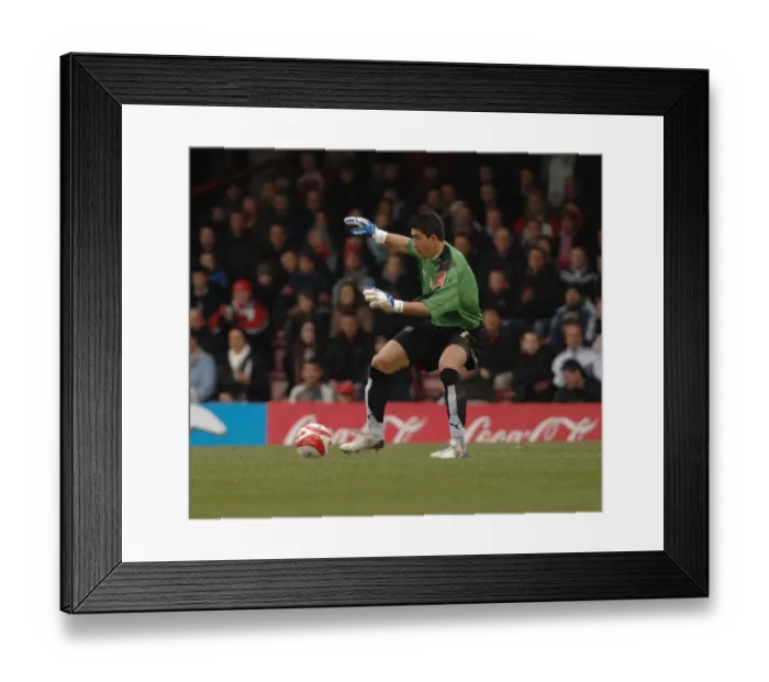 Framed Print : Basso in Action: Bristol City vs. Norwich City Framed Print : Basso in Action: Bristol City vs. Norwich City