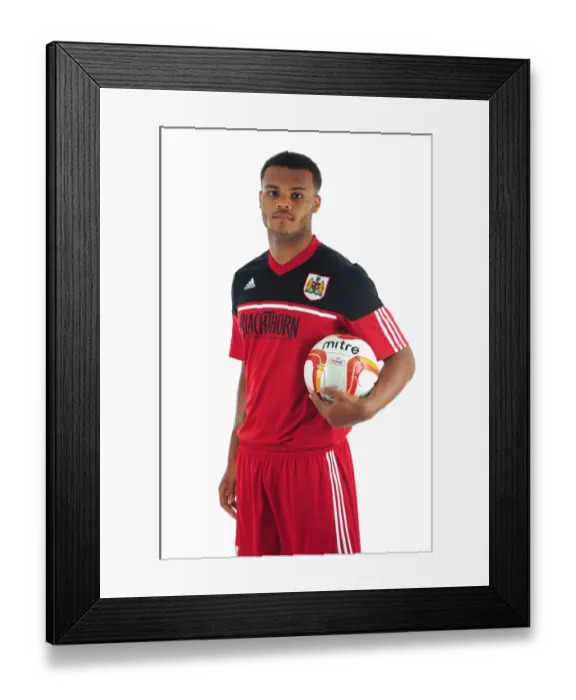 Framed Print : Focused Leadership: Liam Fontaine at Ashton Gate Stadium - Bristol City Captain