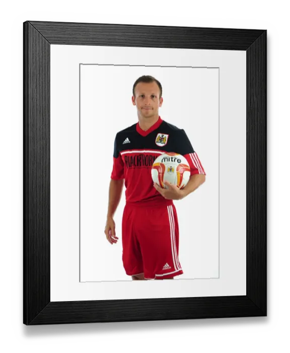 Framed Print : Bristol City's Jody Morris: Focused and Ready for Pre-Season at Ashton Gate Stadium