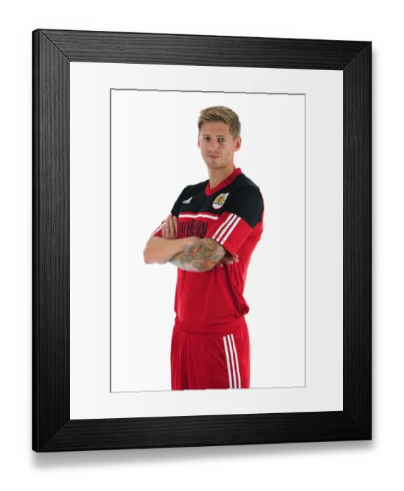 Framed Print : Bristol City Football Club: Jon Stead's Focused Expression during Pre-Season Training at Ashton Gate Stadium