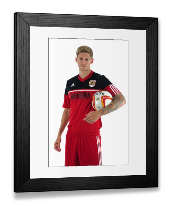 Framed Print : Bristol City FC: Jon Stead's Intense Training Focus at Ashton Gate Stadium Framed Print : Bristol City FC: Jon Stead's Intense Training Focus at Ashton Gate Stadium