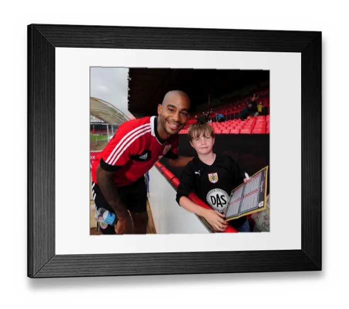 Framed Print : Bristol City Football Club: Marvin Elliott and Fan Connect at Pre-Season Open Day Framed Print : Bristol City Football Club: Marvin Elliott and Fan Connect at Pre-Season Open Day