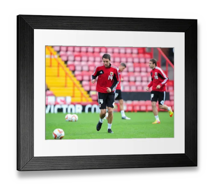 Framed Print : Bristol City Football Club: Cole Skuse at Pre-Season Open Day, August 3, 2012