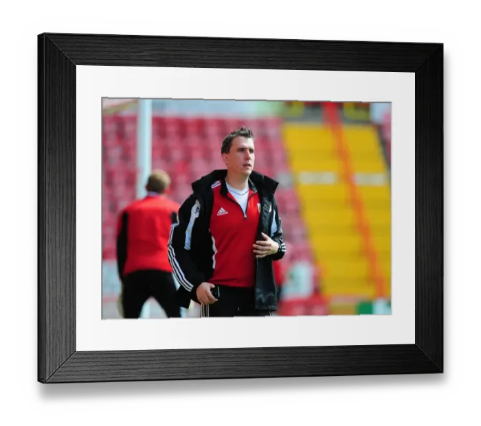 Framed Print : Bristol City Football Club: Stewart Dougall at Pre-Season Open Day, 2012 Framed Print : Bristol City Football Club: Stewart Dougall at Pre-Season Open Day, 2012
