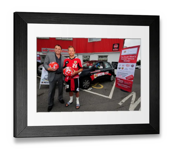 Framed Print : Bristol City FC Open Day: Wessex Garages and Jody Morris with Car Full of Footballs Framed Print : Bristol City FC Open Day: Wessex Garages and Jody Morris with Car Full of Footballs