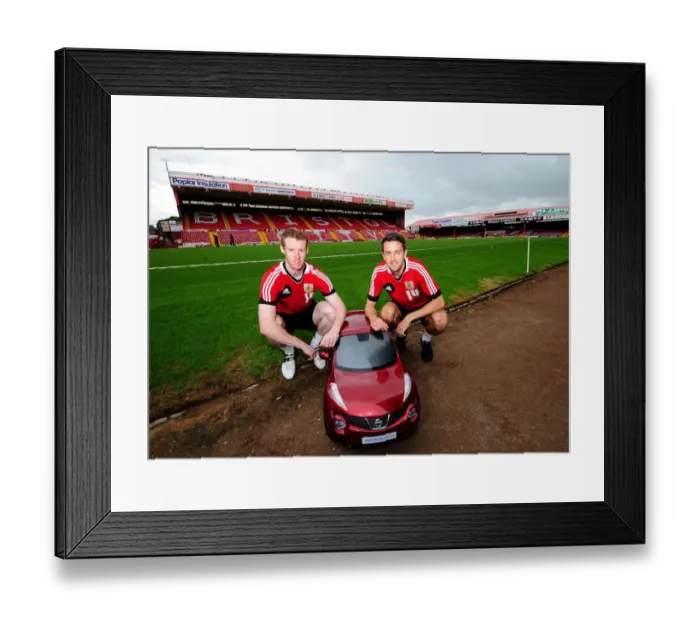 Framed Print : Bristol City Footballers with Baby Duke of Wessex at Pre-Season Open Day Framed Print : Bristol City Footballers with Baby Duke of Wessex at Pre-Season Open Day