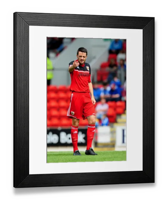 Framed Print : Cole Skuse in Action: Bristol City vs St Johnstone at McDiarmid Park (2012)