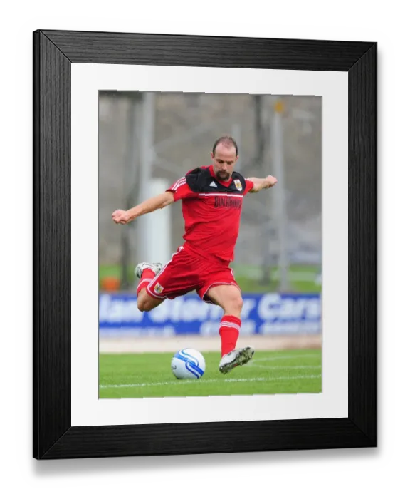 Framed Print : Louis Carey in Action: Bristol City's Pre-Season Friendly at McDiarmid Park, July 2012