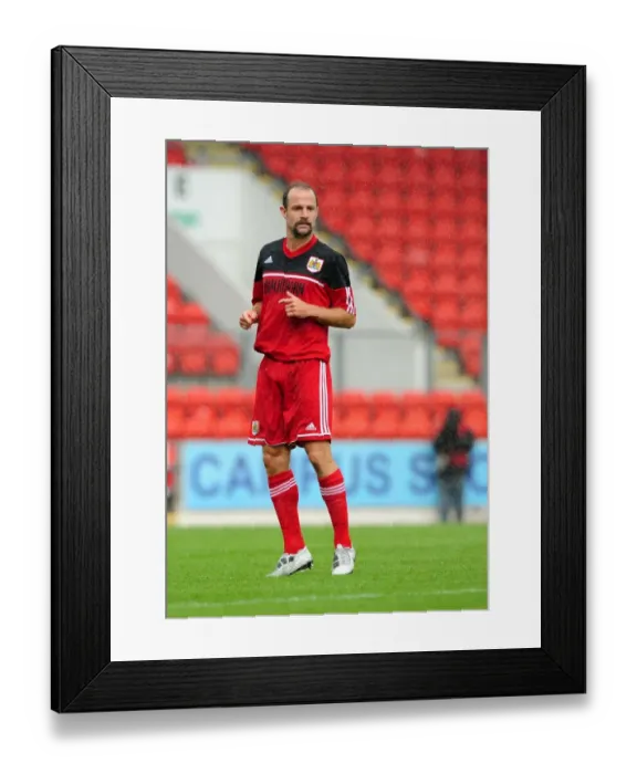 Framed Print : Bristol City's Louis Carey in Action at McDiarmid Park, July 2012 - Football Pre-Season Friendly Framed Print : Bristol City's Louis Carey in Action at McDiarmid Park, July 2012 - Football Pre-Season Friendly