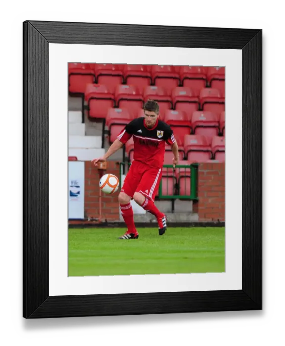 Framed Print : Bristol City's Mark Wilson in Action during Pre-Season Friendly vs Dunfermline, August 2012 Framed Print : Bristol City's Mark Wilson in Action during Pre-Season Friendly vs Dunfermline, August 2012