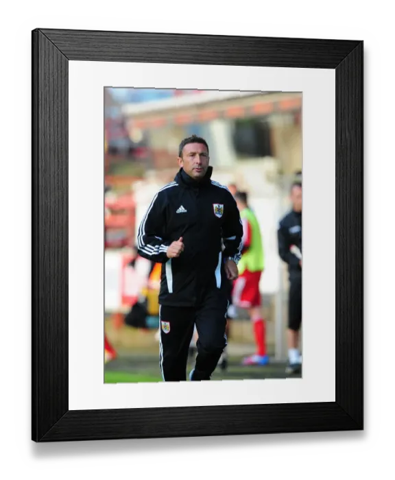 Framed Print : Derek McInnes Leads Bristol City in Pre-Season Friendly Against Dunfermline Athletic, August 2012 Framed Print : Derek McInnes Leads Bristol City in Pre-Season Friendly Against Dunfermline Athletic, August 2012