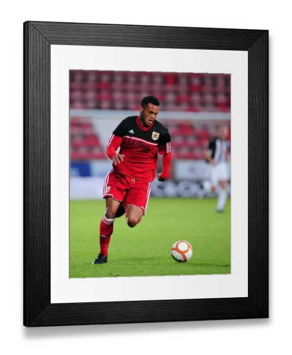 Framed Print : Bristol City's Aaron Holley in Action at East End Park (01.08.12) Framed Print : Bristol City's Aaron Holley in Action at East End Park (01.08.12)