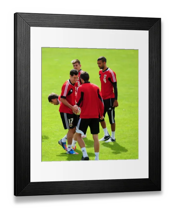 Framed Print : Bristol City Football Club: Greg Cunningham in Full Swing during Pre-Season Training, July 2012