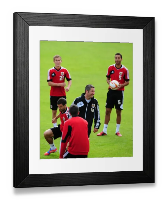 Framed Print : Bristol City Football Club: Players in High Spirits during Pre-Season Training, Scotland Tour (July 2012) Framed Print : Bristol City Football Club: Players in High Spirits during Pre-Season Training, Scotland Tour (July 2012)