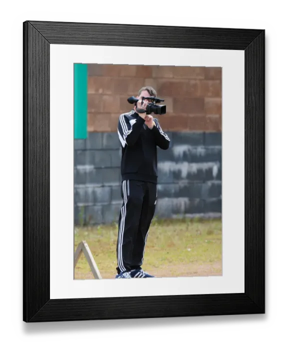 Framed Print : Bristol City FC: Stewart Dougall in Deep Focus during Pre-Season Training, July 2012