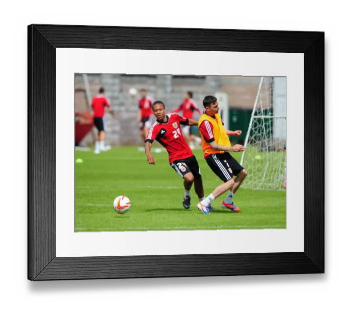 Framed Print : Bristol City Football Club: Bobby Reid and Paul Anderson in Intense Training Battle Framed Print : Bristol City Football Club: Bobby Reid and Paul Anderson in Intense Training Battle