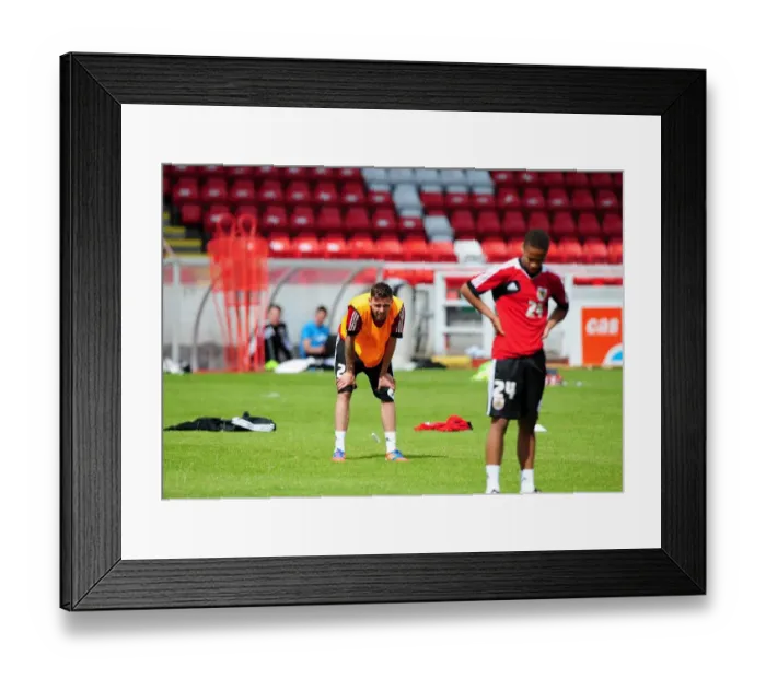 Framed Print : Bristol City FC: Paul Anderson in Action during Pre-Season Training, July 2012 Framed Print : Bristol City FC: Paul Anderson in Action during Pre-Season Training, July 2012