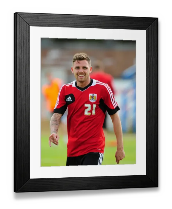 Framed Print : Bristol City FC: Paul Anderson in Action during Pre-Season Training (July 2012)
