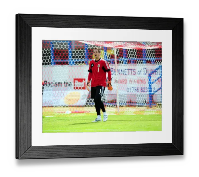 Framed Print : Focused Training: Tom Heaton's Pre-Season Commitment with Bristol City FC (July 2012) Framed Print : Focused Training: Tom Heaton's Pre-Season Commitment with Bristol City FC (July 2012)