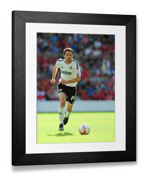 Framed Print : Cole Skuse in Action: Nottingham Forest vs. Bristol City, Championship Football Match, 2012 Framed Print : Cole Skuse in Action: Nottingham Forest vs. Bristol City, Championship Football Match, 2012