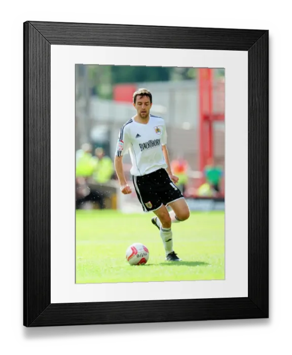 Framed Print : Cole Skuse in Action: Championship Showdown at Nottingham Forest Framed Print : Cole Skuse in Action: Championship Showdown at Nottingham Forest