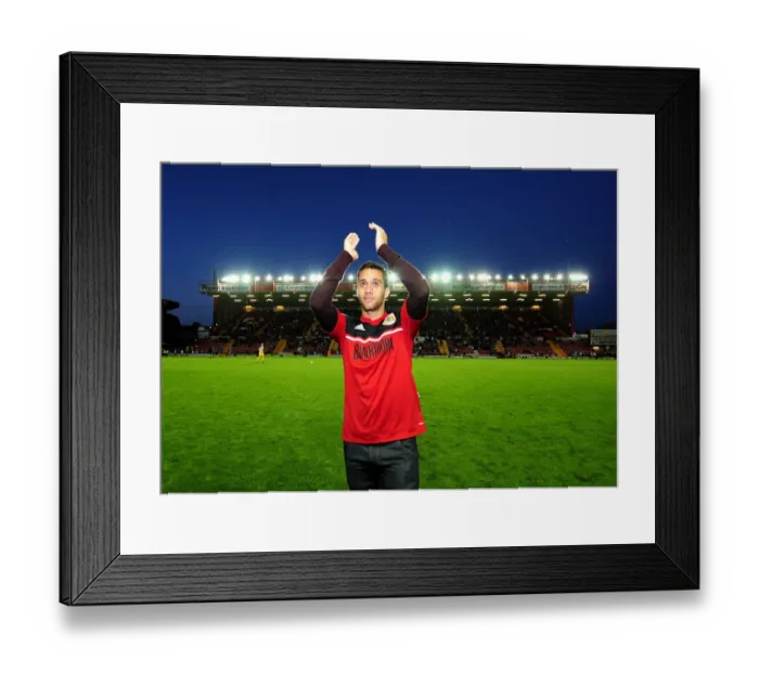 Framed Print : New Signing Sam Baldock Unveiled at Ashton Gate: Championship Debut Against Crystal Palace (August 2012) Framed Print : New Signing Sam Baldock Unveiled at Ashton Gate: Championship Debut Against Crystal Palace (August 2012)