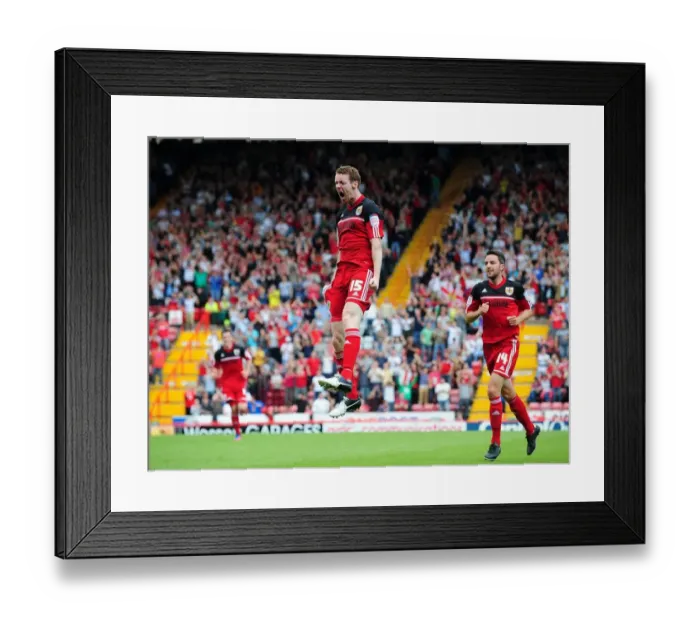 Framed Print : Stephen Pearson Scores First Goal for Bristol City Against Cardiff in Championship Match, 2012 Framed Print : Stephen Pearson Scores First Goal for Bristol City Against Cardiff in Championship Match, 2012