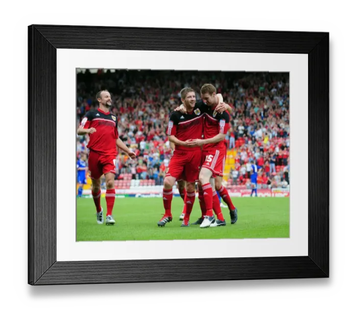 Framed Print : Stephen Pearson Scores First Goal: Bristol City vs. Cardiff City, Championship Match, 2012 Framed Print : Stephen Pearson Scores First Goal: Bristol City vs. Cardiff City, Championship Match, 2012