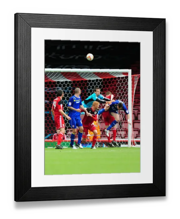 Framed Print : Bristol City Goalkeeper Tom Heaton Clears Ball vs Cardiff City, Championship 2012 Framed Print : Bristol City Goalkeeper Tom Heaton Clears Ball vs Cardiff City, Championship 2012