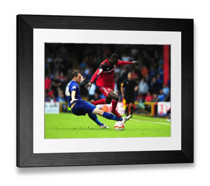 Framed Print : Bristol City vs. Cardiff City: Albert Adomah Fouled by Jordon Mutch Framed Print : Bristol City vs. Cardiff City: Albert Adomah Fouled by Jordon Mutch