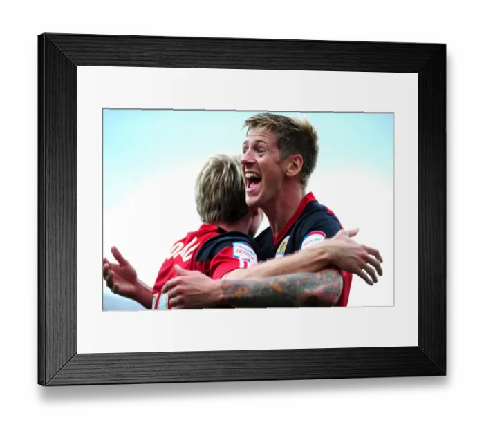 Framed Print : Bristol City Celebrates Championship Goal: John Stead and Martyn Woolford Rejoice After Score Against Cardiff City Framed Print : Bristol City Celebrates Championship Goal: John Stead and Martyn Woolford Rejoice After Score Against Cardiff City