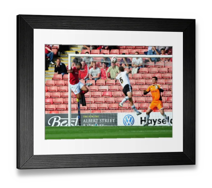 Framed Print : Mellis Scores the Decider: Barnsley Edge Past Bristol City in Championship Clash Framed Print : Mellis Scores the Decider: Barnsley Edge Past Bristol City in Championship Clash
