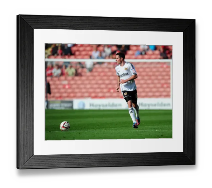 Framed Print : Greg Cunningham of Bristol City in Action against Barnsley at Oakwell Stadium, Championship Match, September 1, 2012 Framed Print : Greg Cunningham of Bristol City in Action against Barnsley at Oakwell Stadium, Championship Match, September 1, 2012