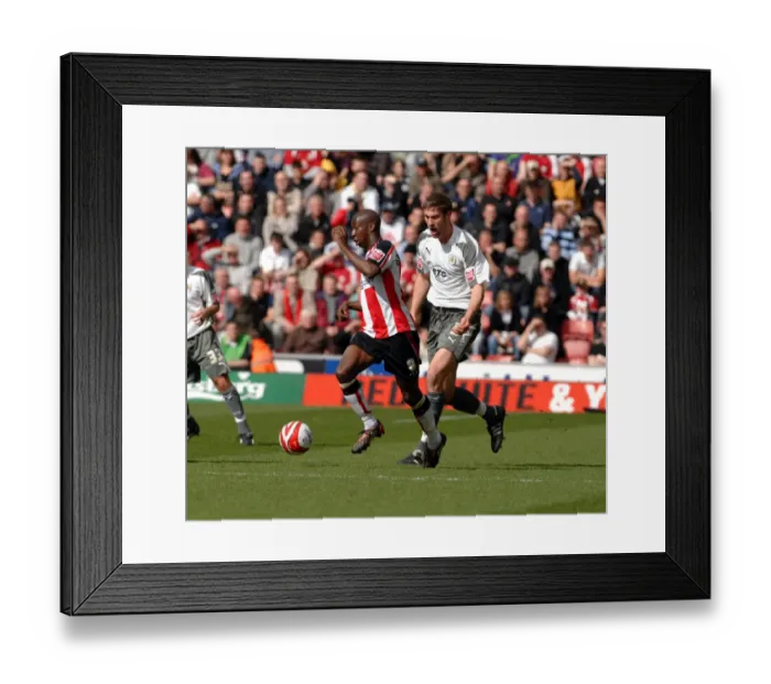Framed Print : Jamie McCombe in Action for Bristol City against Southampton