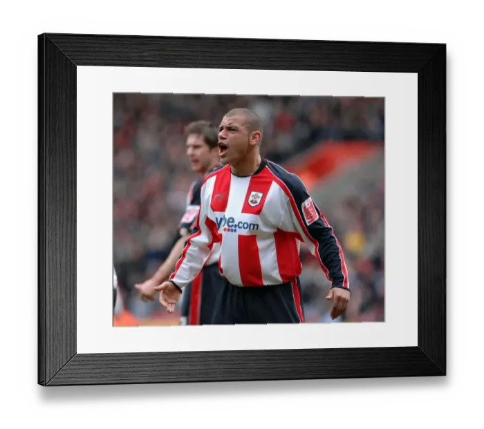 Framed Print : Southampton vs. Bristol City: The Intense Rivalry - Season 07-08 Football Match Framed Print : Southampton vs. Bristol City: The Intense Rivalry - Season 07-08 Football Match